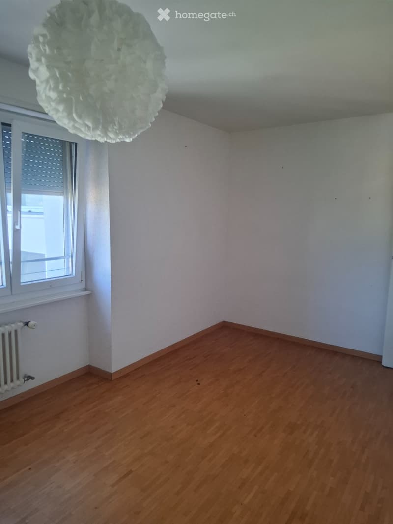 Chambre spacieuse à louer (4)