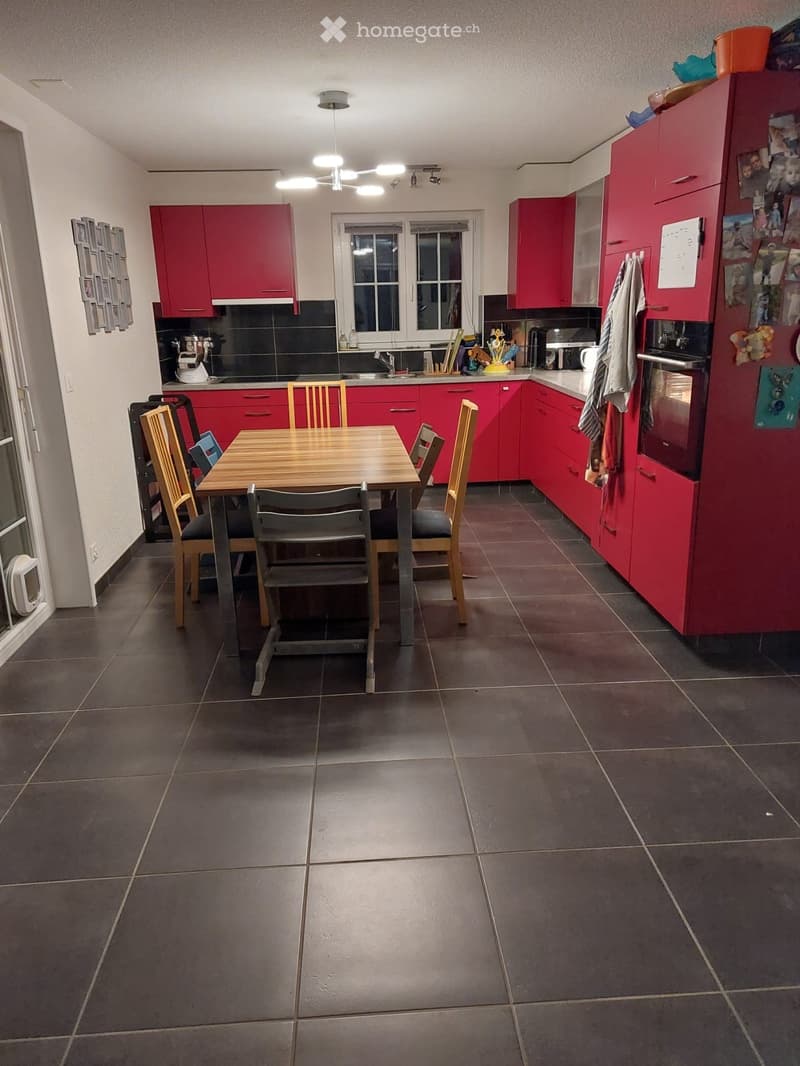 À LOUER  Appartement 4,5 pièces avec grand jardin (2)