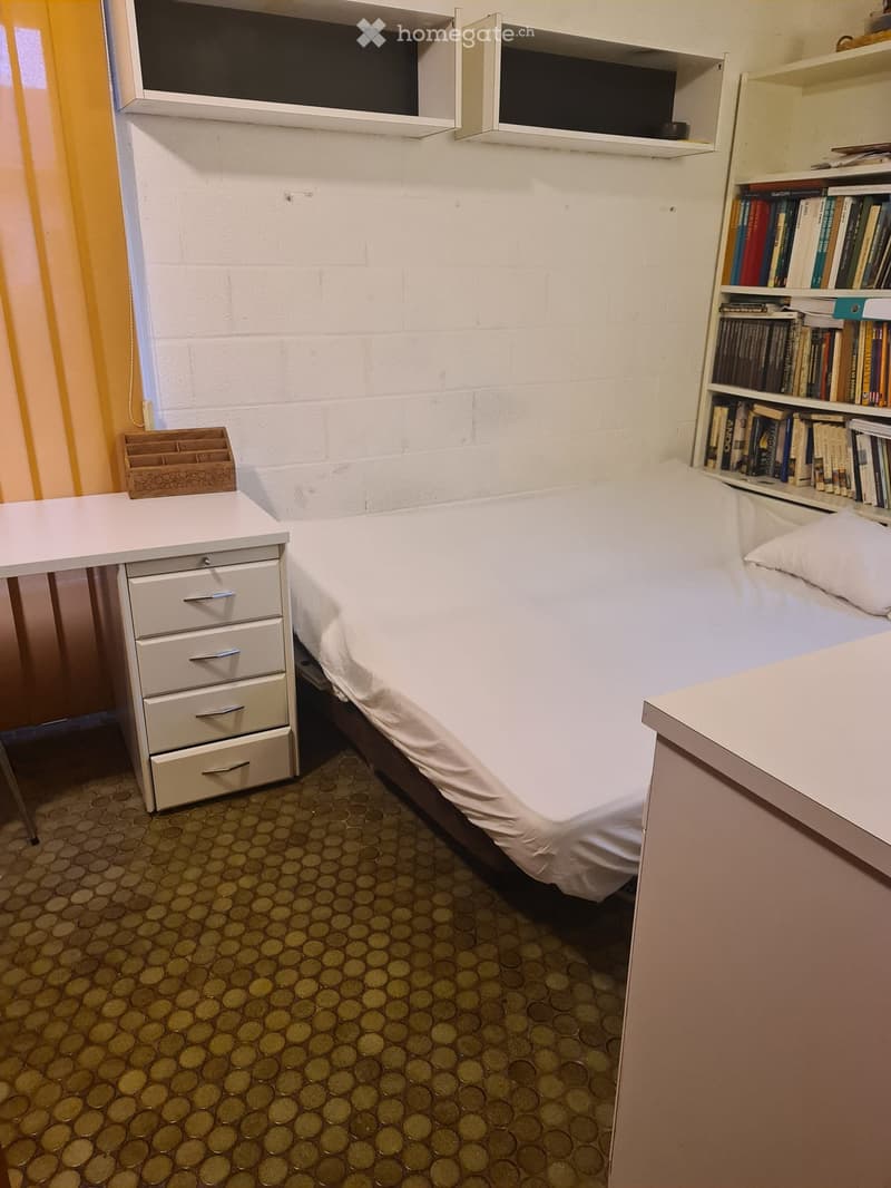 Colocation petite chambre meublée pour personne seule (1)