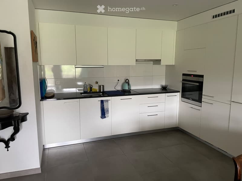 Appartement meublé, bail 6 mois, parking (3)