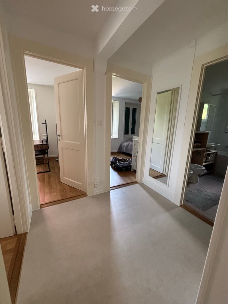 Appartement de 5 pièces dans maison individuelle (1)