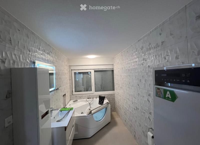 4.5-Zimmer-Wohnung zu vermieten (3)