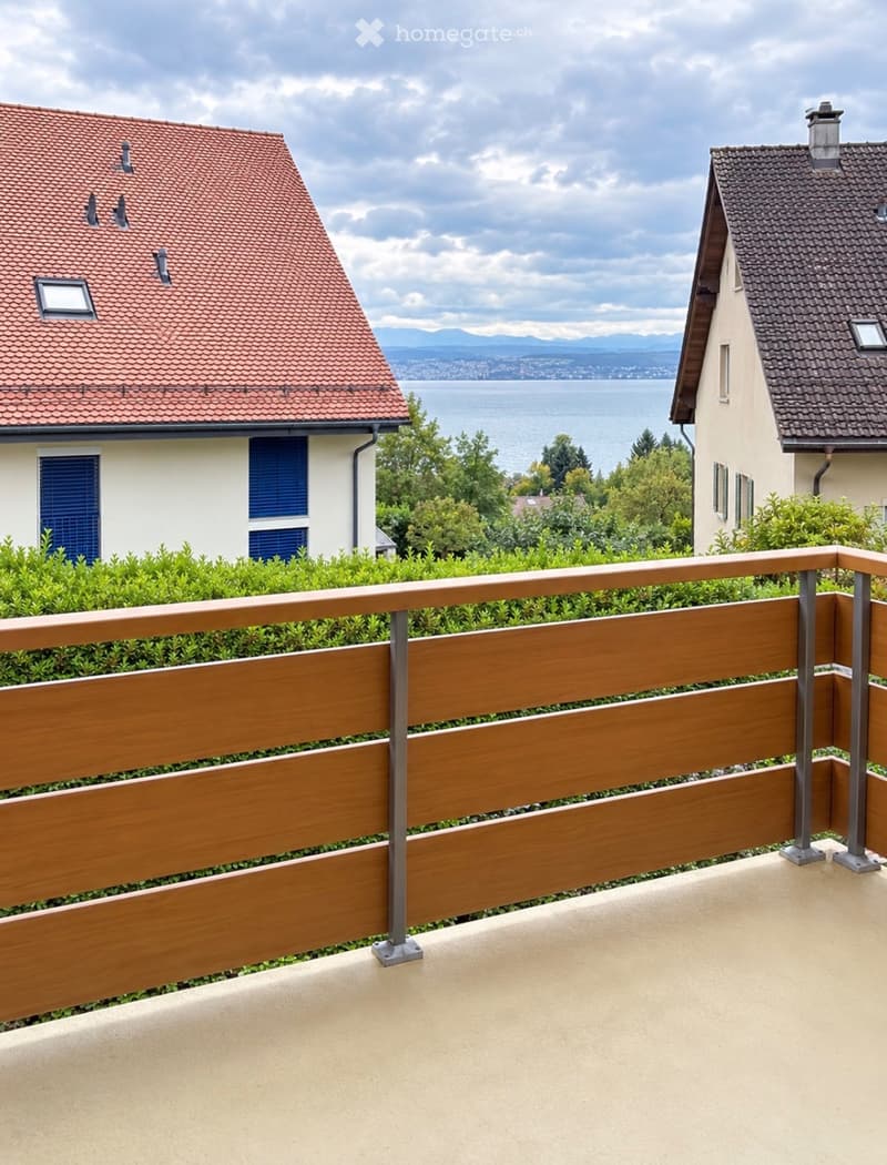 3 pièces lumineux avec balcon et jardin Arzier (1)