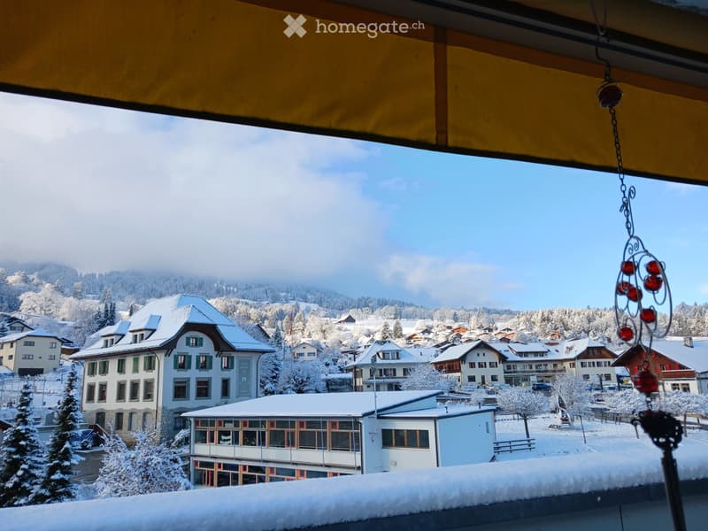 À remettre spacieux 2,5 pièces de 70 m² à Le Pâquier (1)