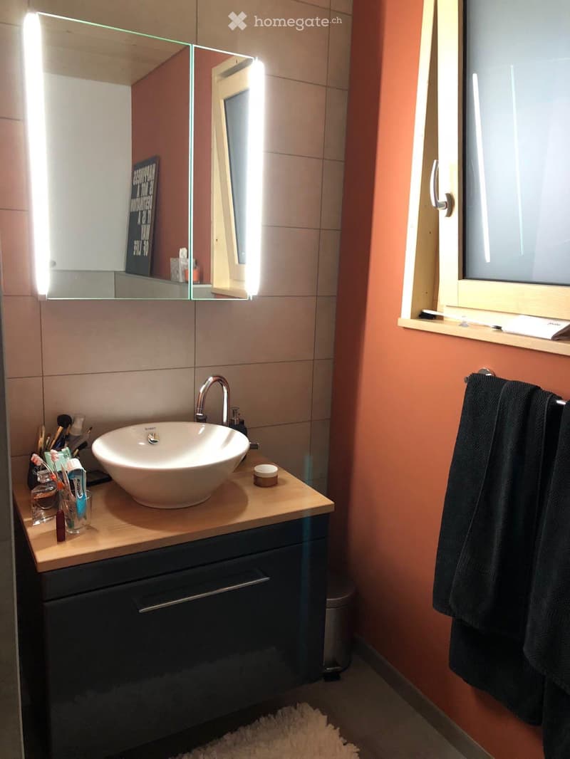 Petite maison à louer dans quartier calme (4)