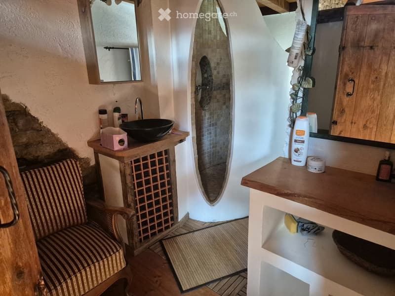 Magnifique appartement dans maison meublée à Bulle (5)