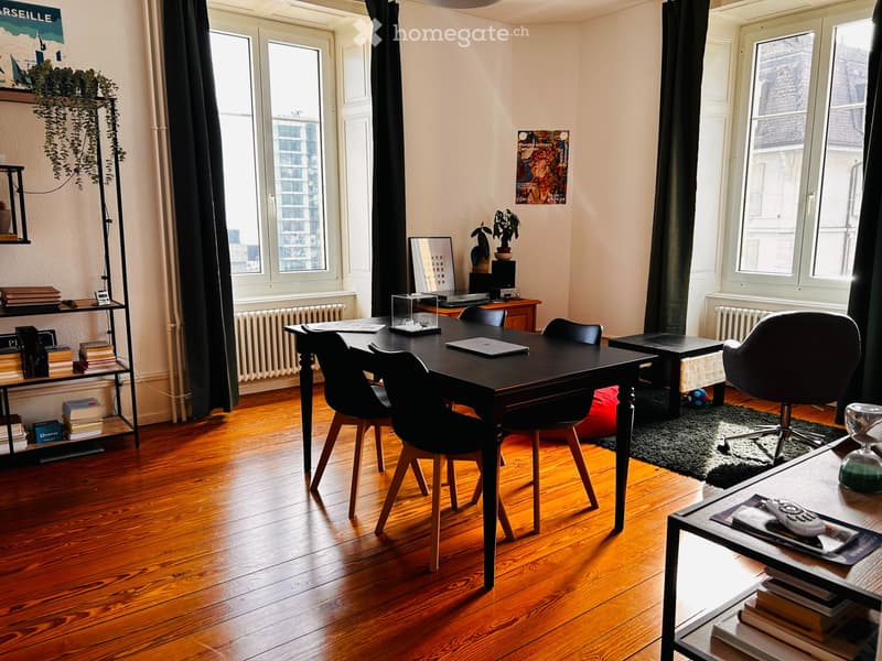 Appartement de 4.5 pièces de 100m2 à proximité de la gare (2)