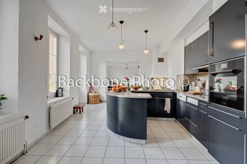 Grand appartement de 5½ pièces 135 m² Bonvillars (5)