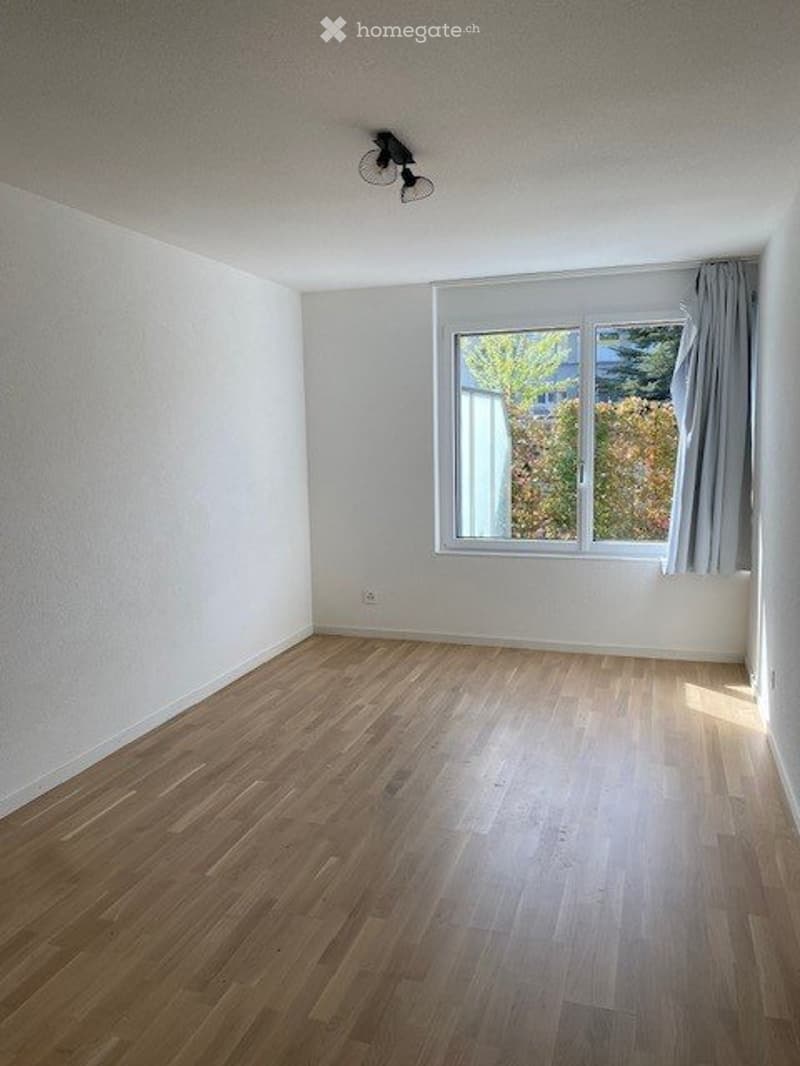 À LOUER À ORBE  MAGNIFIQUE 2,5 PCES DE 83 M² AVEC TERRASSE (5)