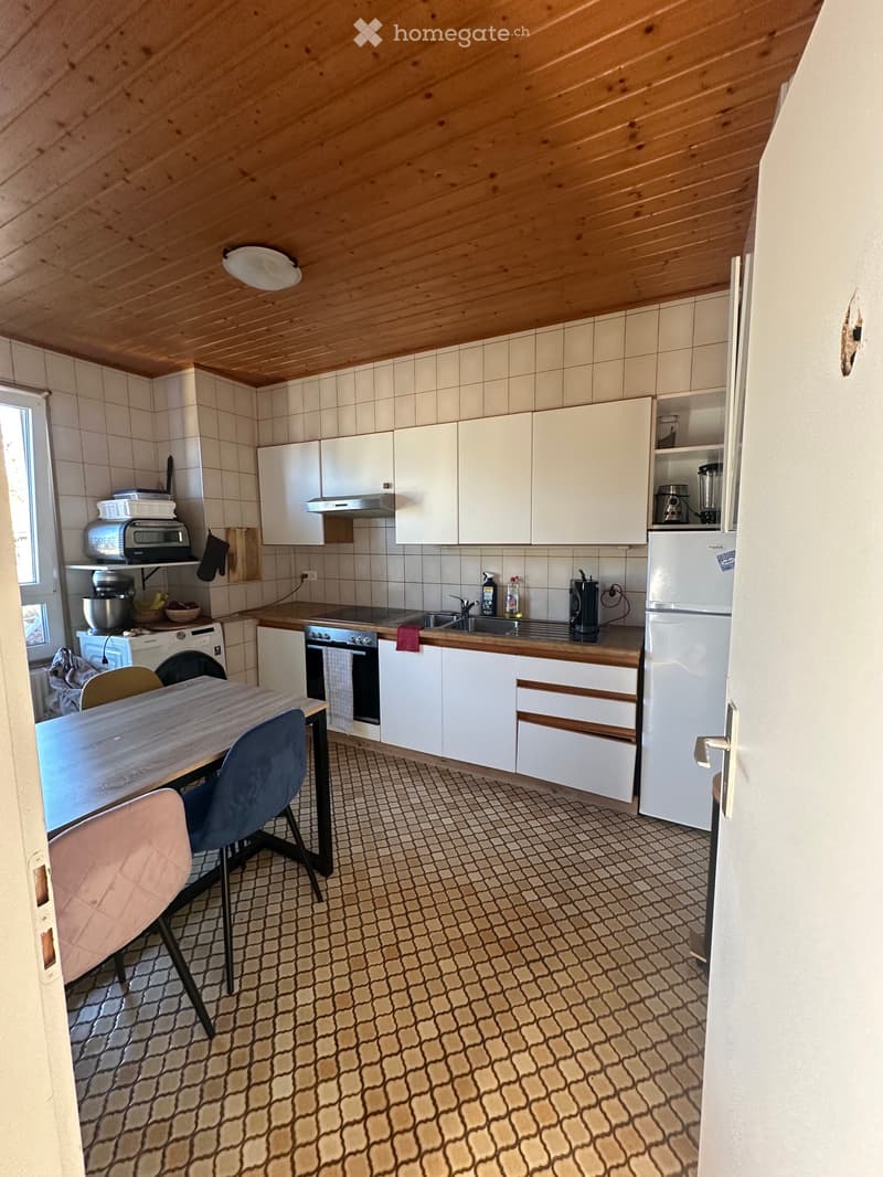 Appartement condominium - Place de parc incluse ! (2)