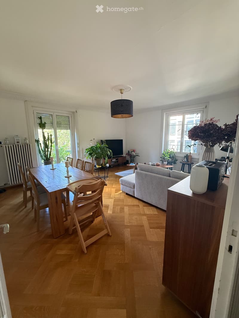 Un appartement de caractère au coeur de Lausanne de 4.5 p. (1)