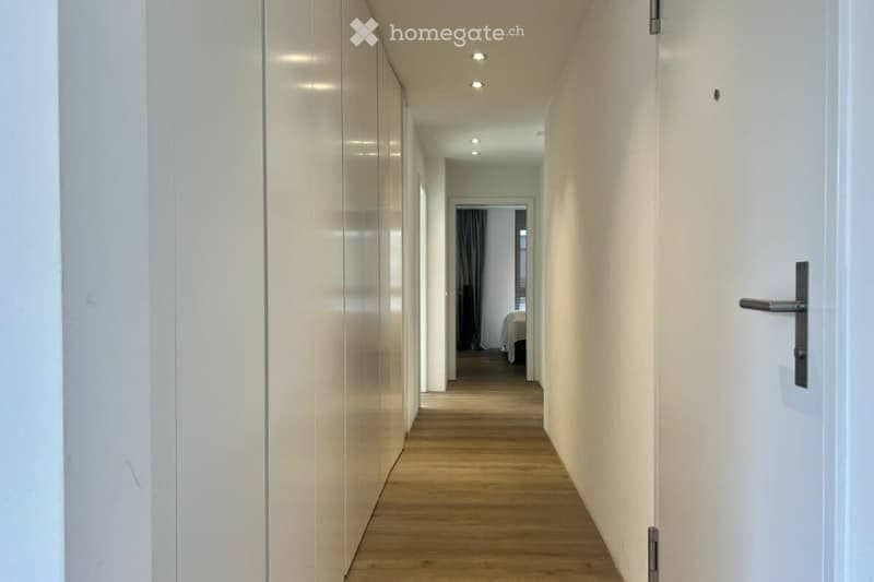 Wunderschöne 3,5-Zimmer-Wohnung 150 m² in Brig-Glis (1)