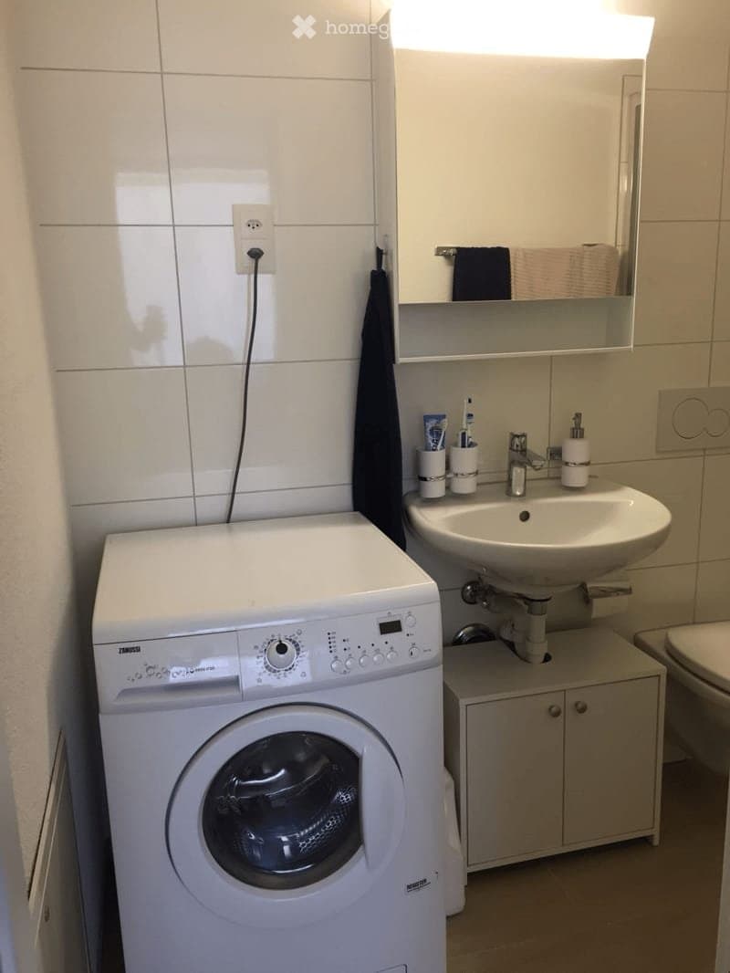 Schöne, helle 2,5-Zimmer-Wohnung 75 m² in Islikon (1)