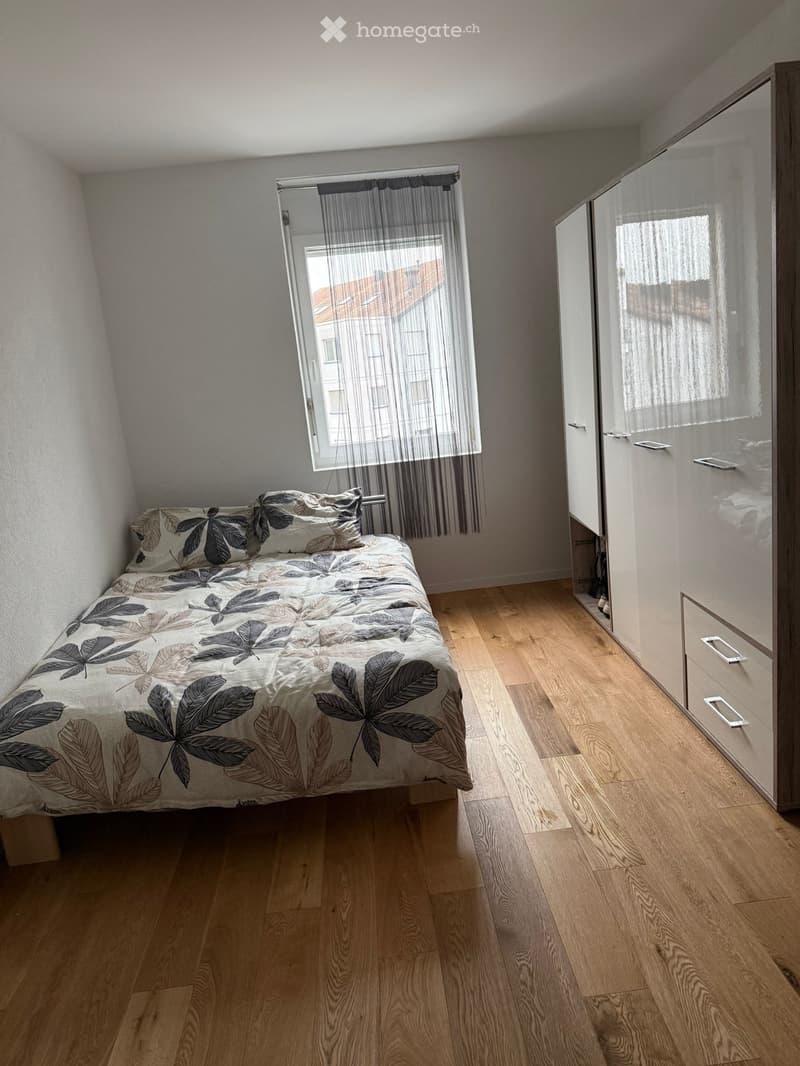 Magnifique appartement rénové de 4,5 pièces à Echallens (3)