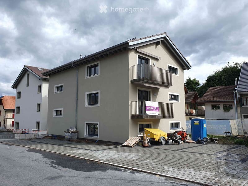 REPRISE DE BAIL - IMMEUBLE 2025 - 3.5pc - 2ème ETAGE (ATTIC) (1)