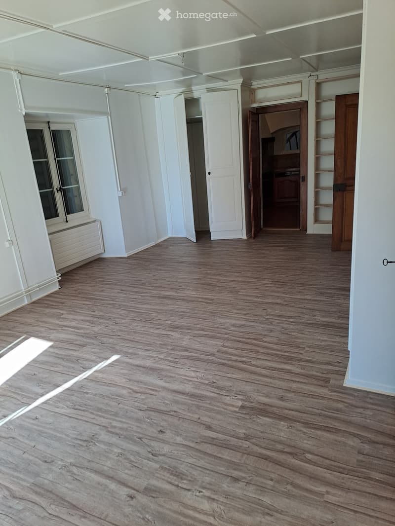 A louer dans maison Villageoise à Auvernier (4)