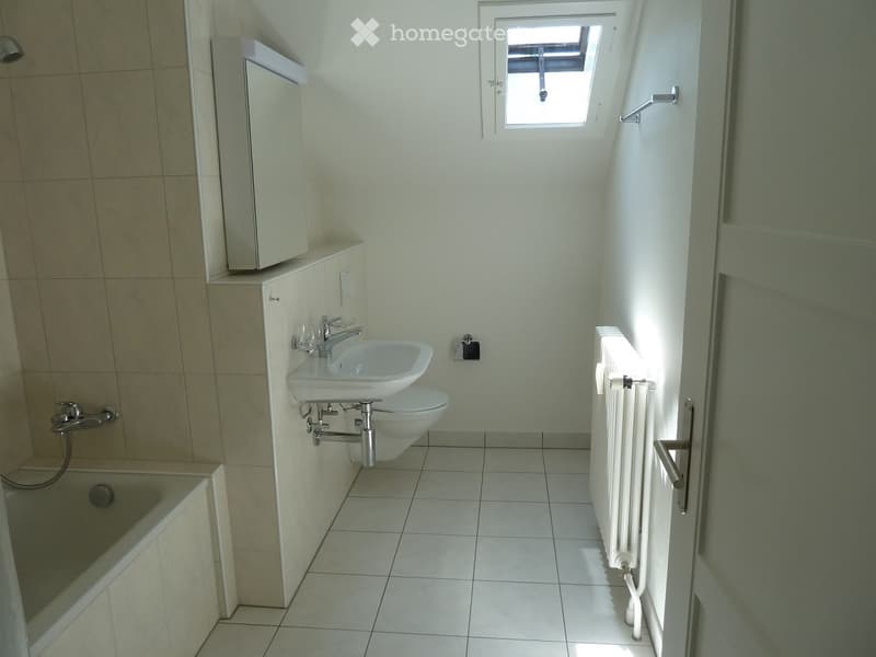 4-Zimmer-Wohnung im Dachgeschoss, Nachmieter gesucht (4)