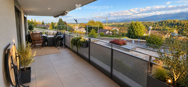 Spacieux 4.5 pièces à Neyruz - Vue magnifique & gare à 30Sec (3)