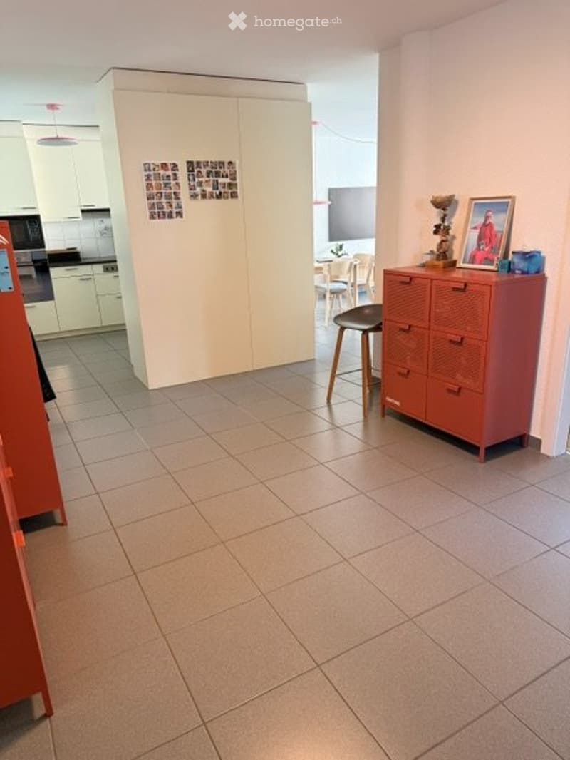 Spacieux et lumineux 3,5 pièces au quartier d'Alt (2)