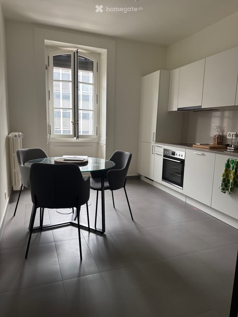Appartement entièrement rénové à Rive (2)