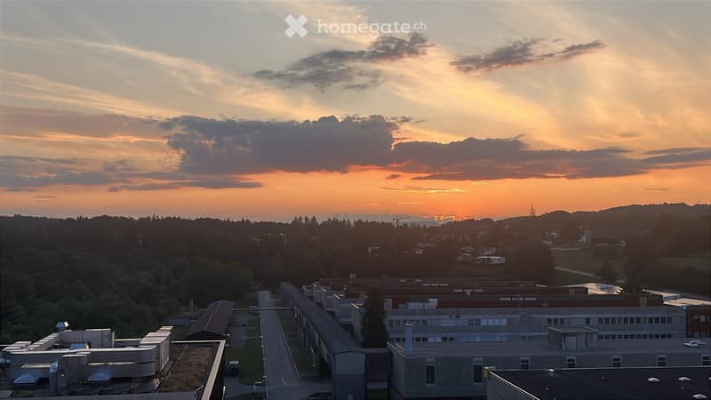 Bel appartement de 2,5 pièces 55 m² (1)