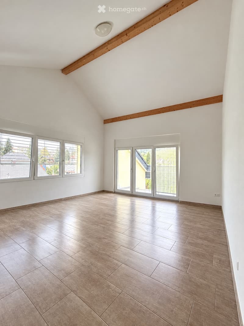 Helle 3,5 Zimmer Wohnung zu vermieten (4)