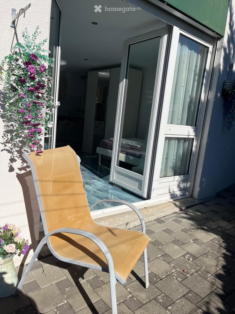 1.5 Zimmer-Studio in Lengnau BE CHF 800. inkl. NK (5)