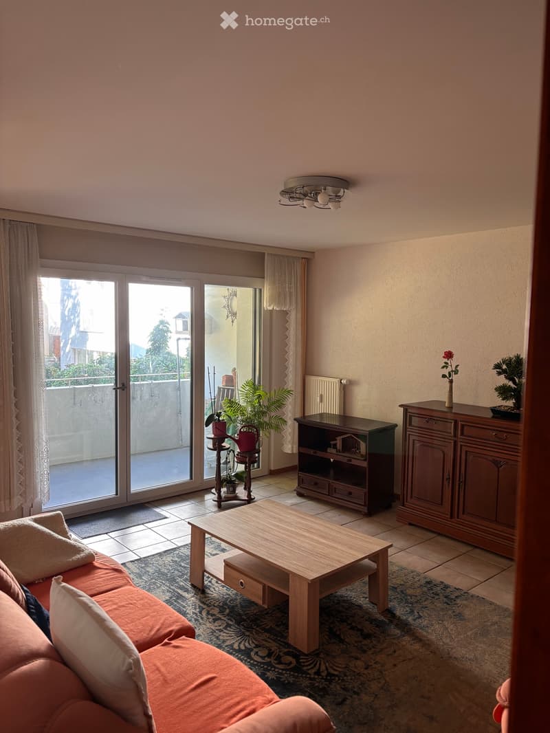 Appartement de 3.5 pièces à Colombier NE (1)