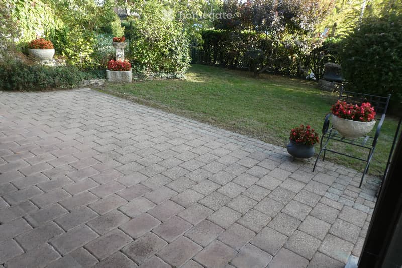 Magnifique 4,5 pièces avec terrasse, jardin et grand dépôt (1)
