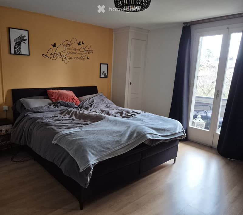 4,5 /5 Zimmerwohnung 1. Stock (2)