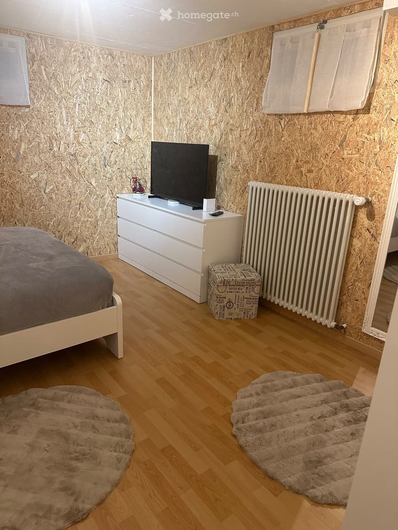 Chambre à louer (2)