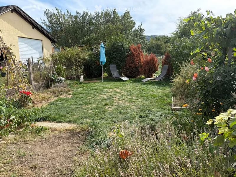 Jolie petite maison proche de la nature (5)