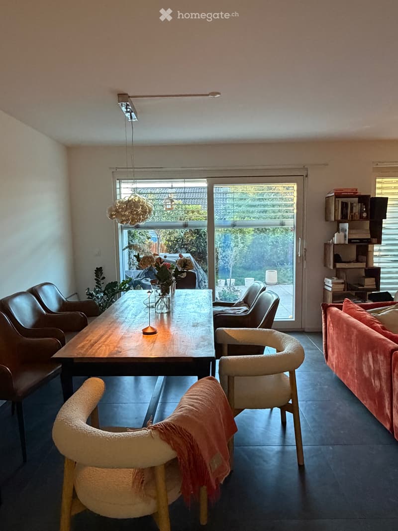 À LOUER appartement avec jardin privatif et vue sur le lac (2)