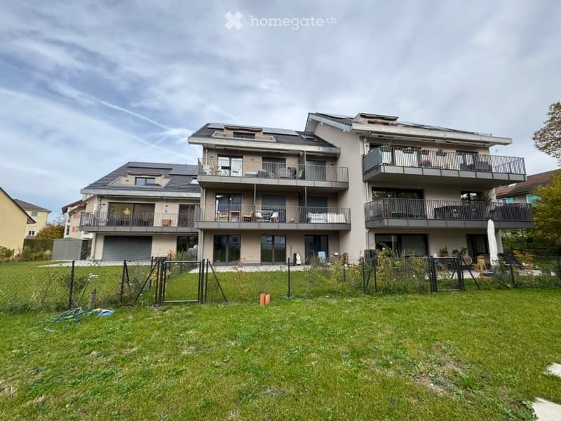 Joli studio avec balcon ans un petit immeuble neuf à Renens (1)