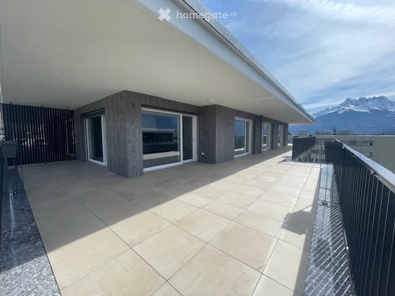À louer Appartement 3.5 pièces avec grand balcon à Aigle (2)