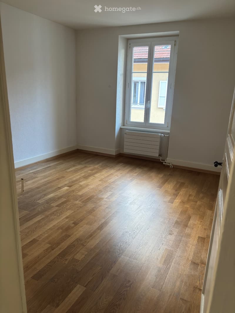 Appartement de 3,5 pièces au dernier étage avec balcon (3)