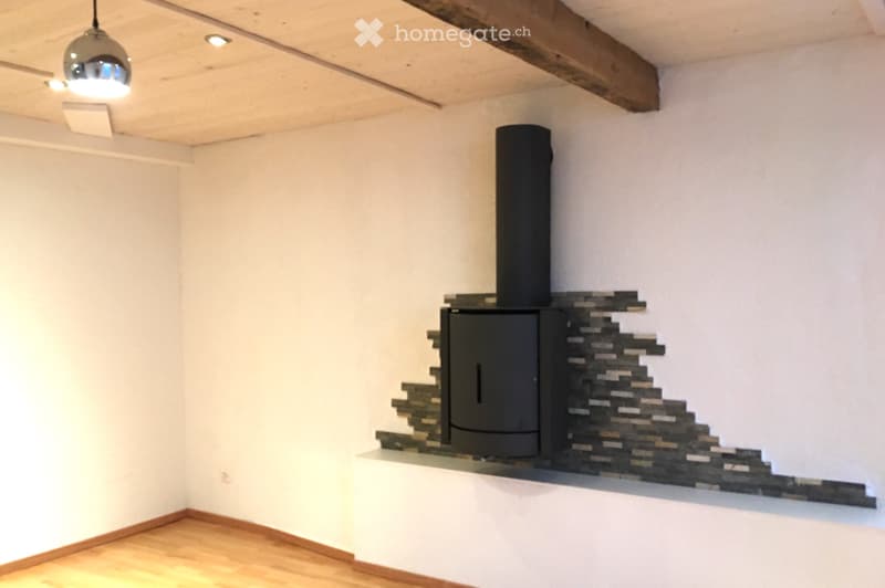 Comme une petite maison de village. (5)