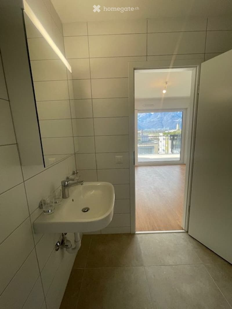 A louer Appartement de 2,5 pièces avec grand balcon à Aigle (3)