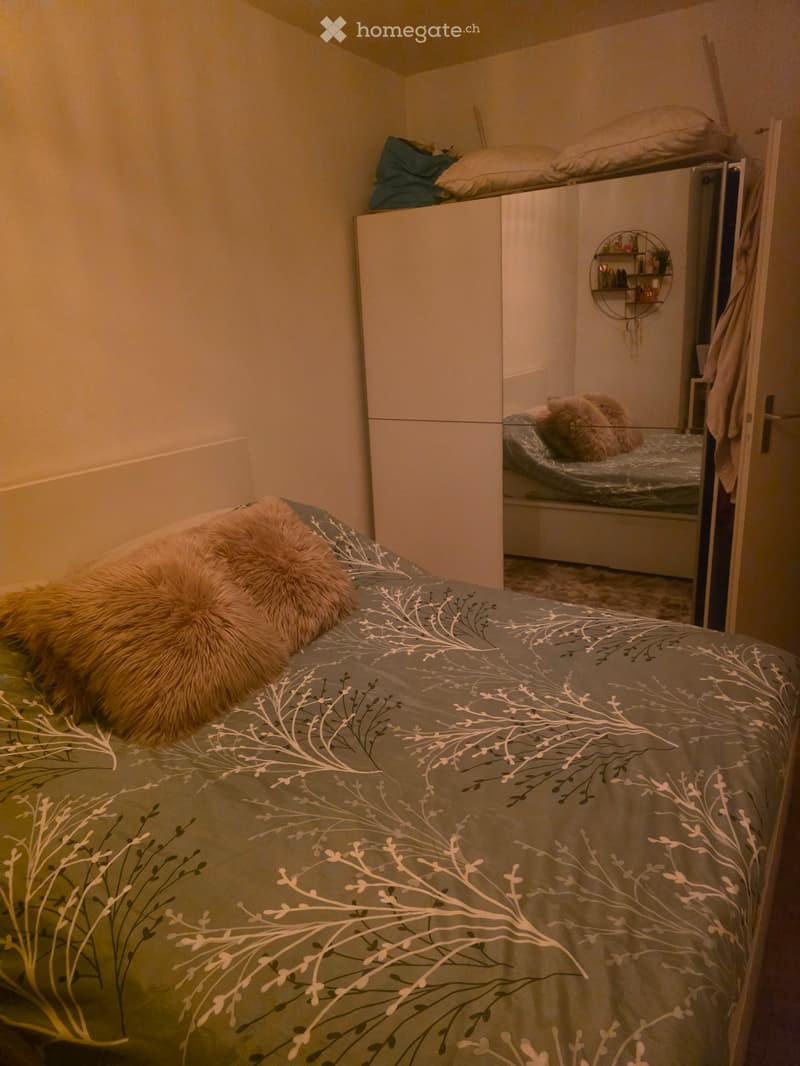 Chambre meublée à louer (2)