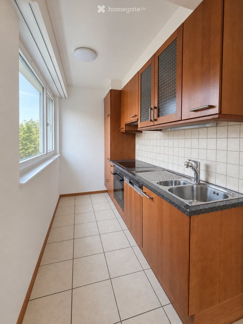 Sublime appartement rénové de 2.5 pièces Sous-Gare (3)