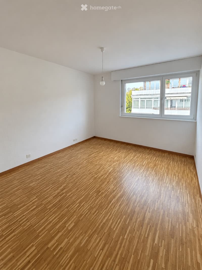 Sublime appartement rénové de 2.5 pièces Sous-Gare (4)