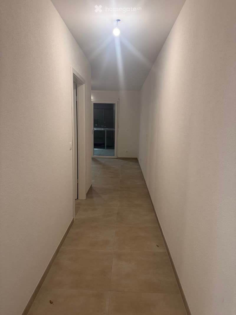 À louer Bel appartement neuf de 2,5 pièces à Yverdon (8)