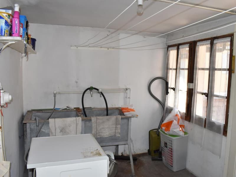 MONTHEY - Maison à rénover en plein centre ville ! (8)