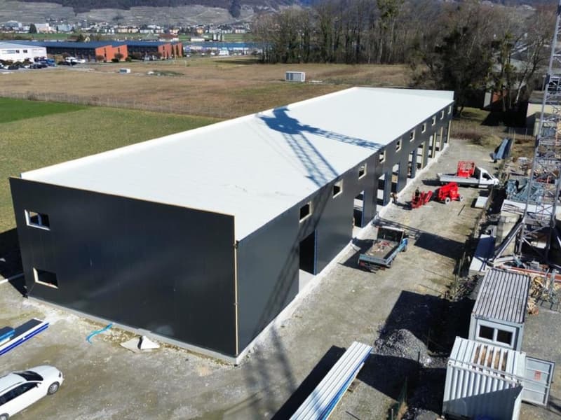 Aigle - Dépôt et bureaux sur plans (5)