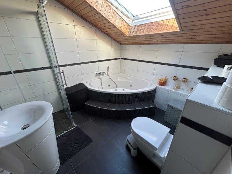 07772 - Appartement 4.5 pièces/duplex-attique - Rue de la Gare 15 - Collombey (8)