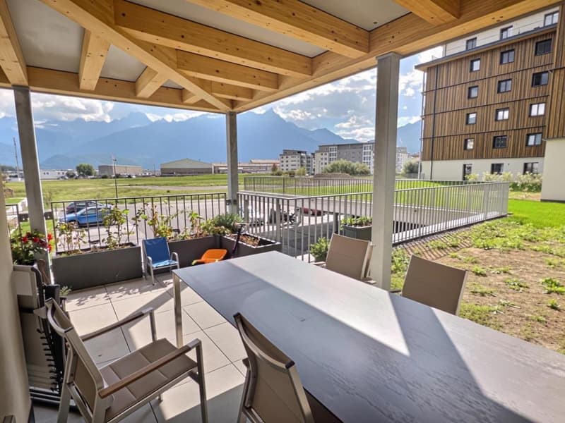 4½ pièces récent avec terrasse et jardin (9)