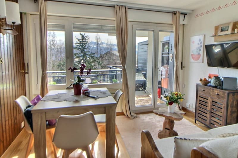 Charmant 2.5 pièces rénové avec balcon plein sud au coeur de Crans-Montana (1)