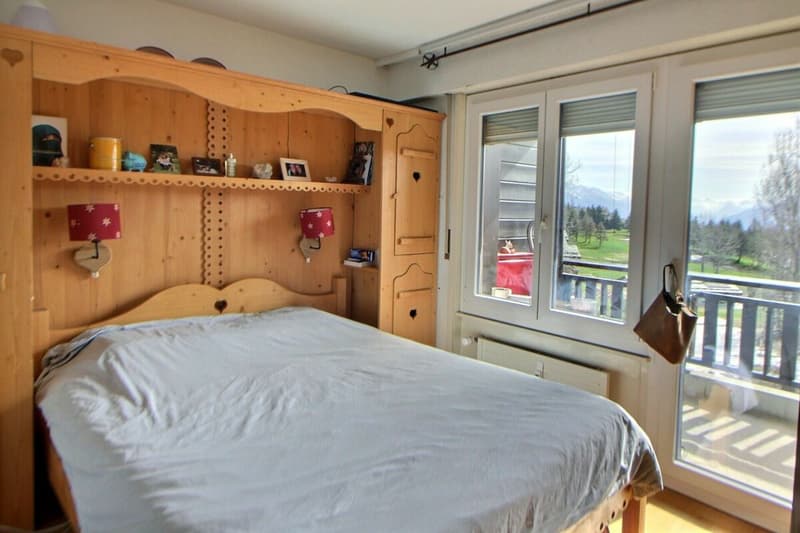 Charmant 2.5 pièces rénové avec balcon plein sud au coeur de Crans-Montana (4)