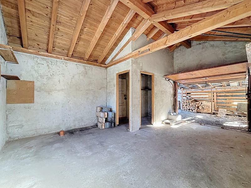 Certains achètent une maison. D'autres achètent un projet (13)