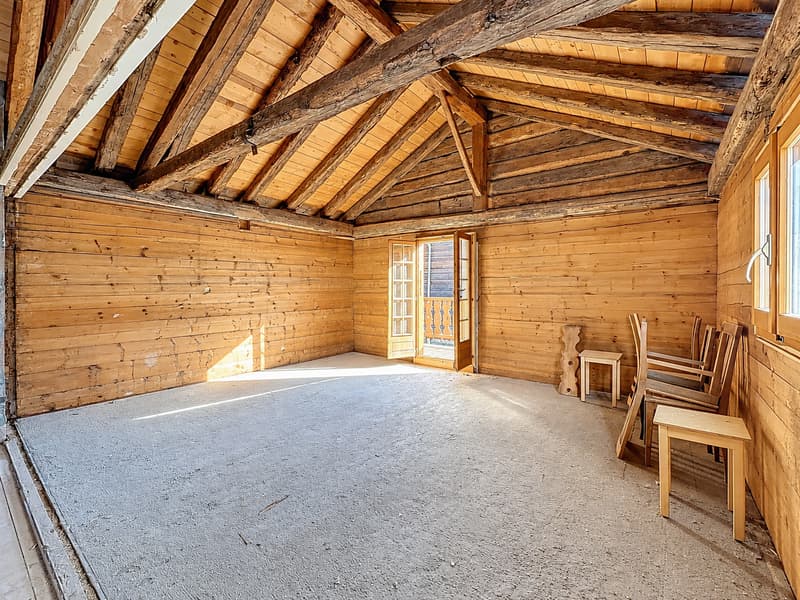Chalet à rénover – L'âme d'une grange alpine à Sarreyer (4)